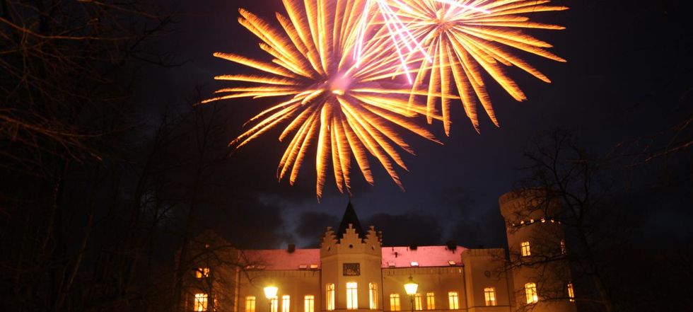 Feuerwerk Schloss Schlemmin